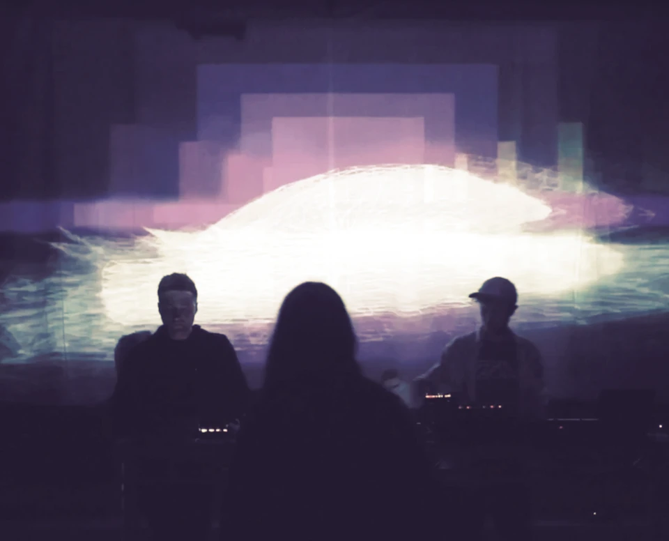 Tikoda live electronic performance